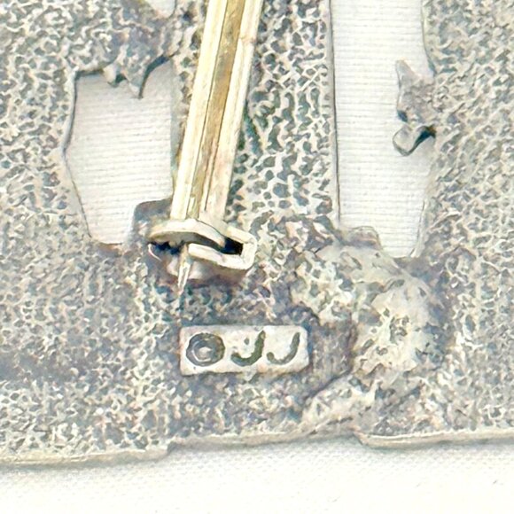Vintage JJ (Jonette Jewelry) Coyotes/Dogs in Love Brooch/Pin Pewter - Picture 4 of 4